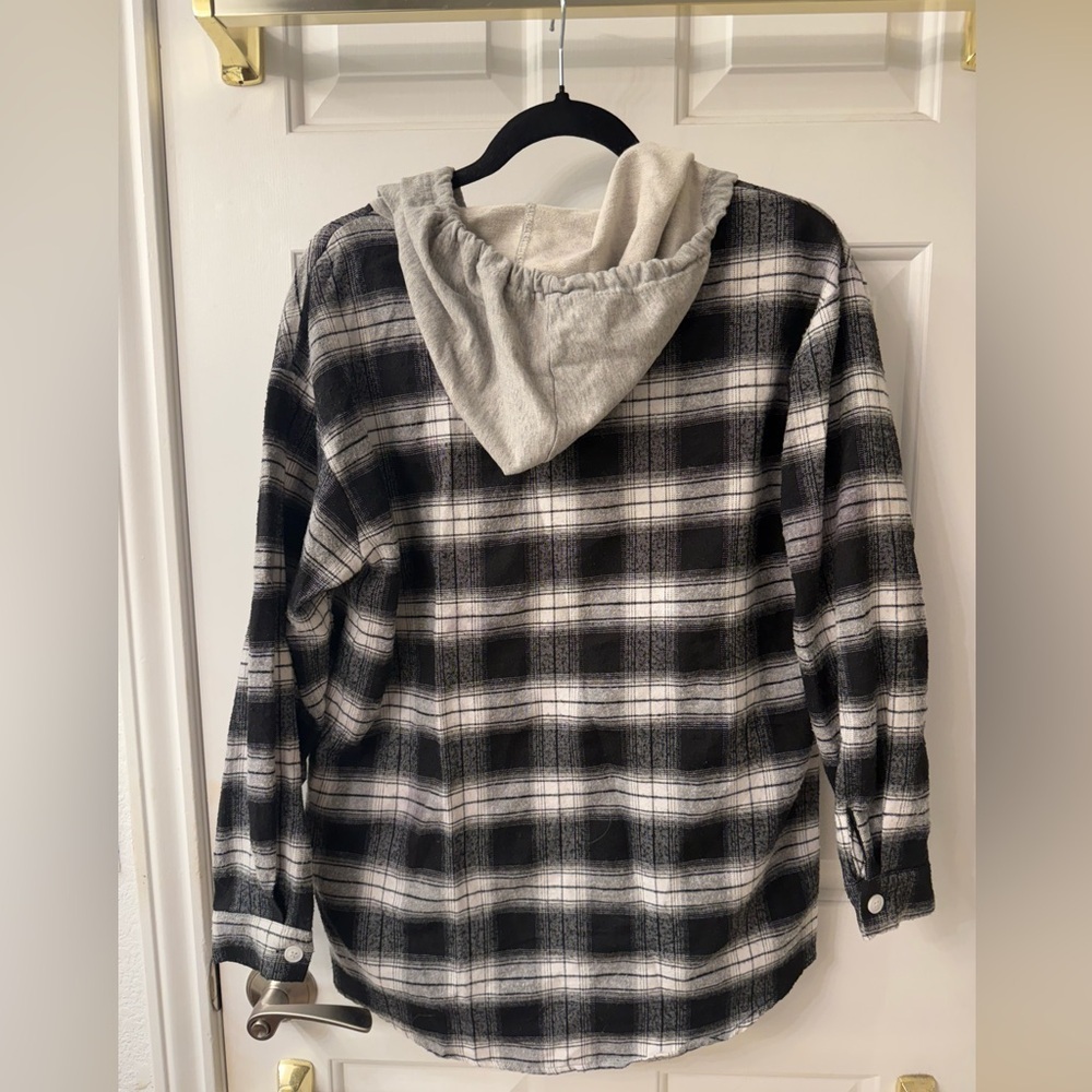 SHEIN Black and White Plaid Hoodie Top